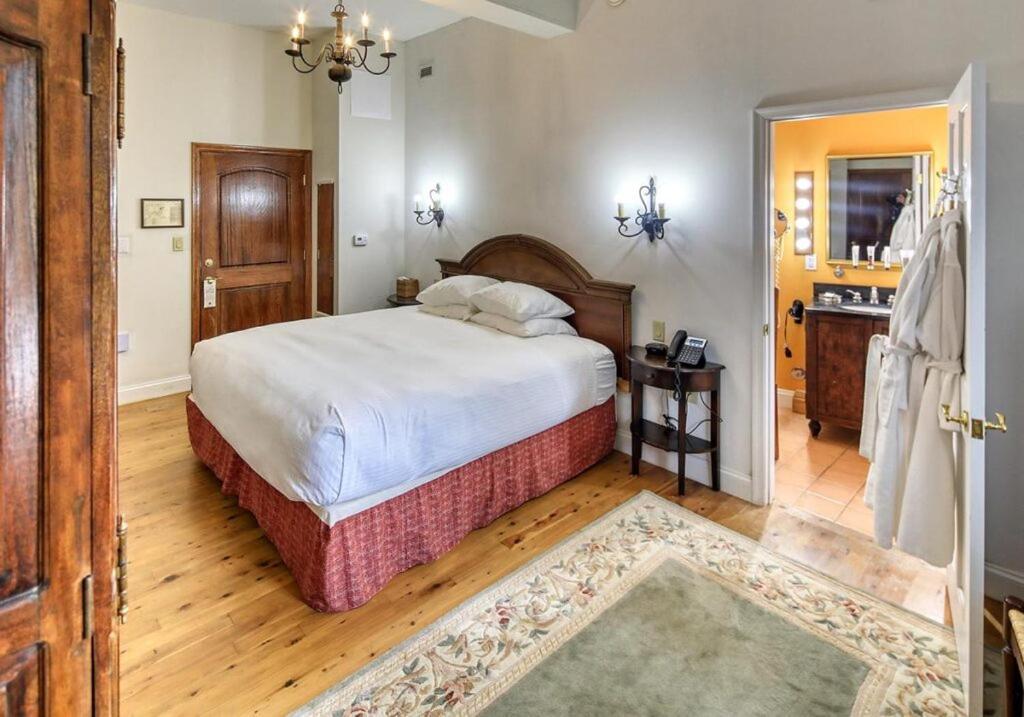 Wedmore Place Вильямсбург Экстерьер фото